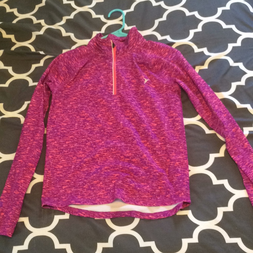 Athletic Running long sleeved shirt workout